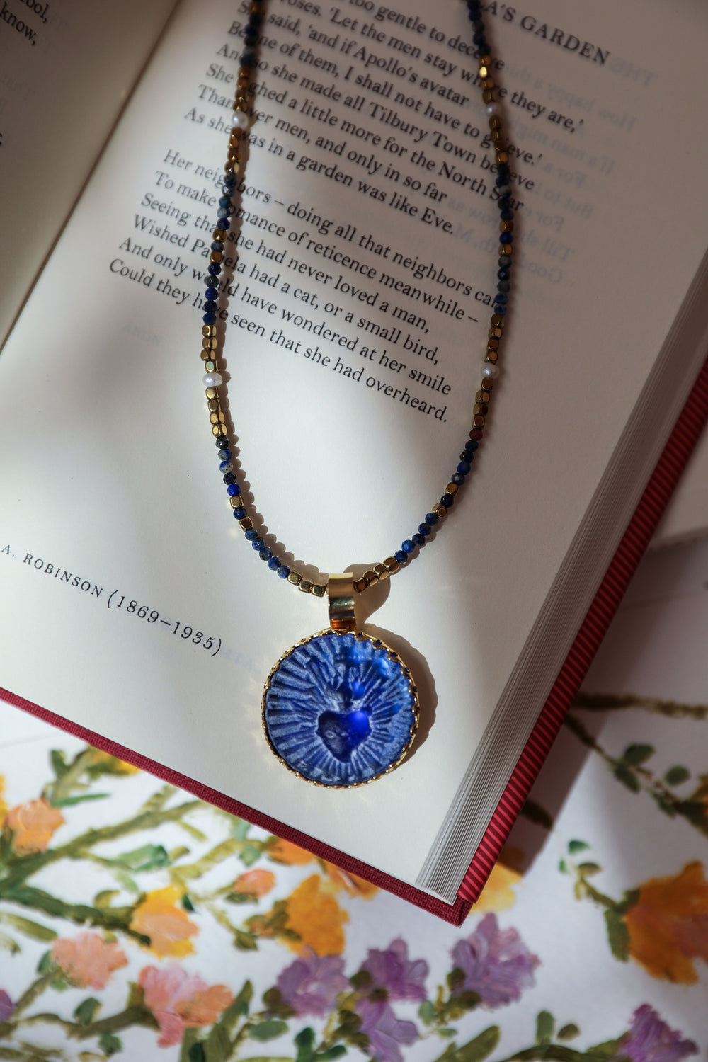 Versailles Necklace - Amore