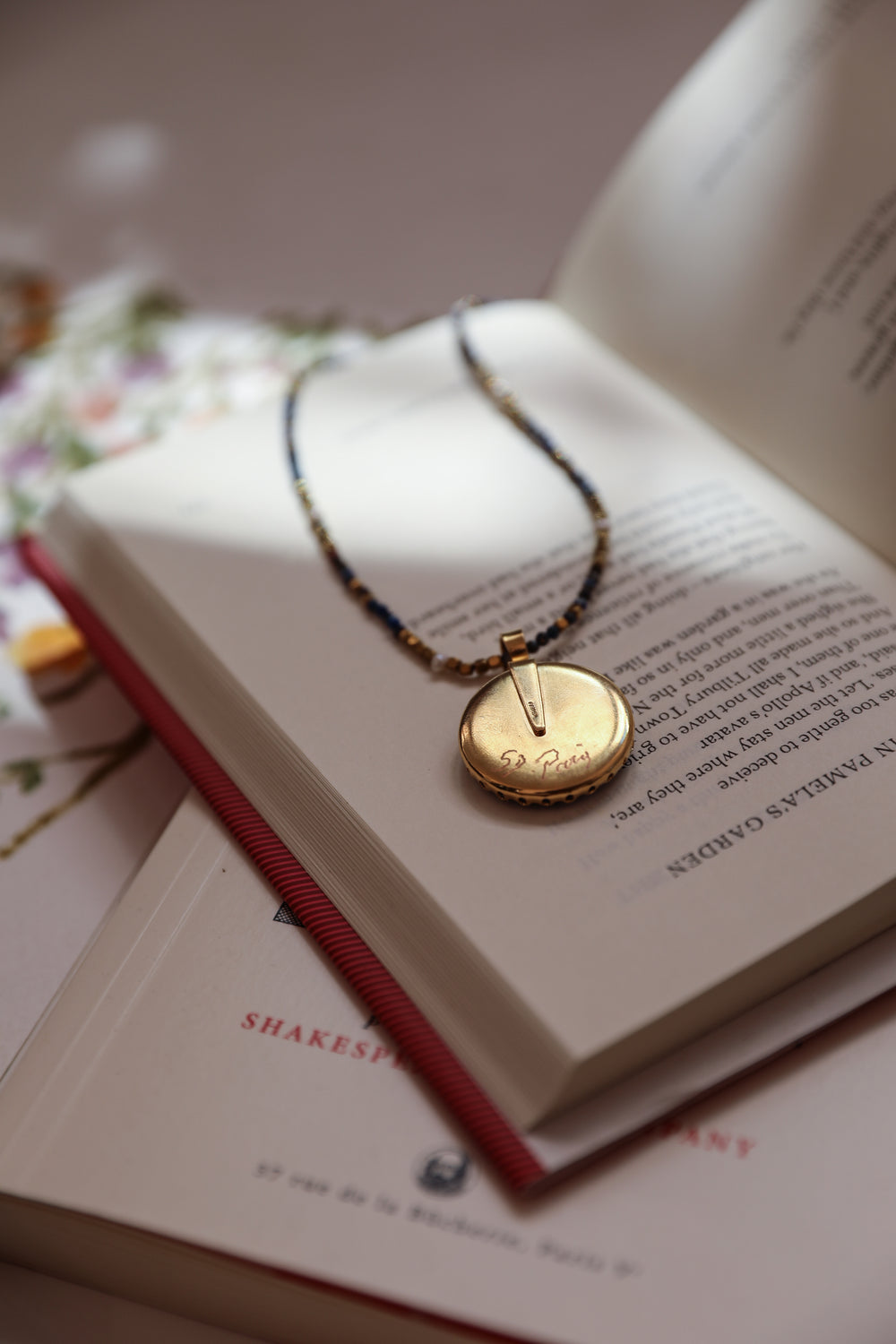 Versailles Necklace - Amore