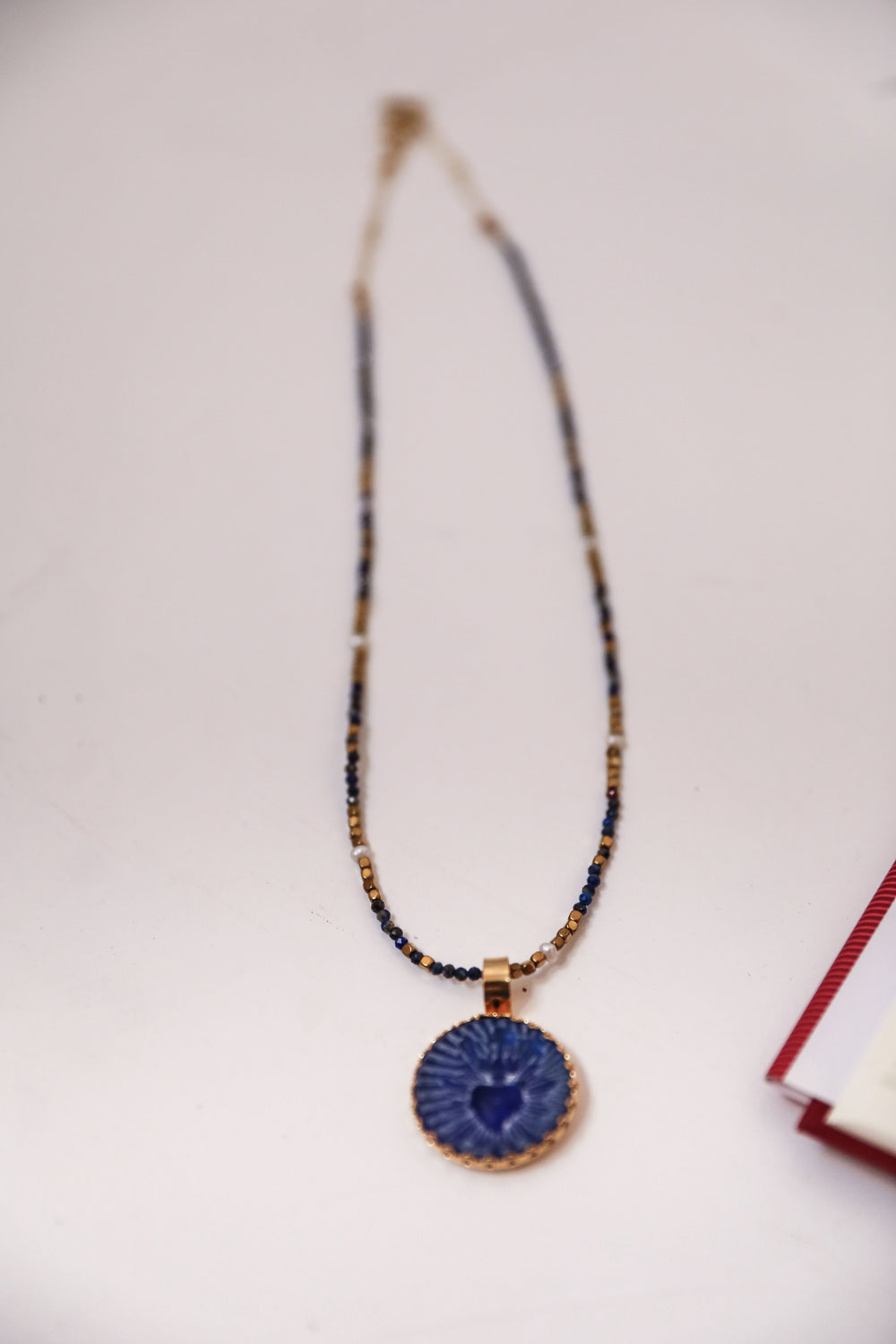 Versailles Necklace - Amore