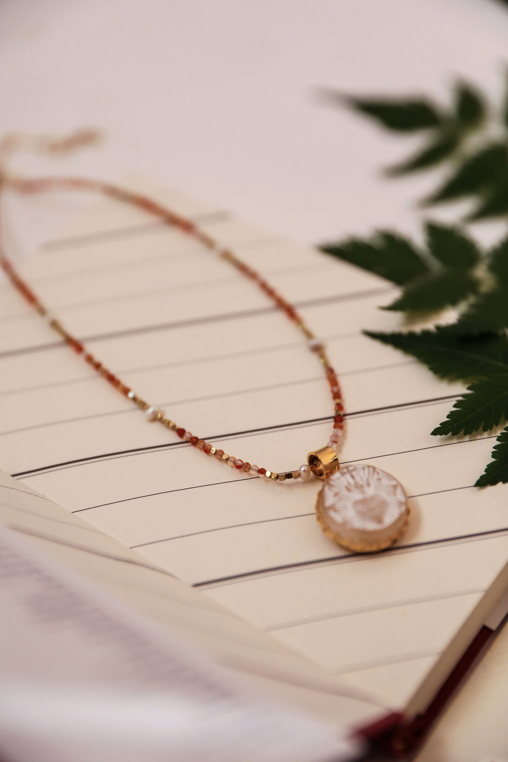 Versailles Necklace - Amber Heart