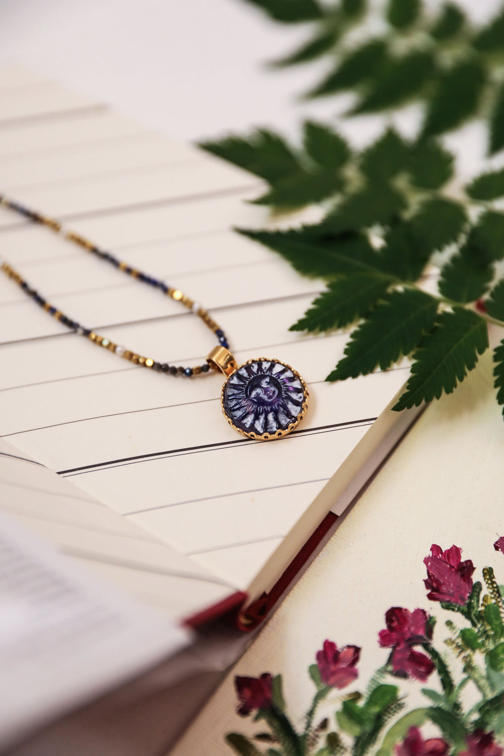 Versailles Necklace - Amore No.2