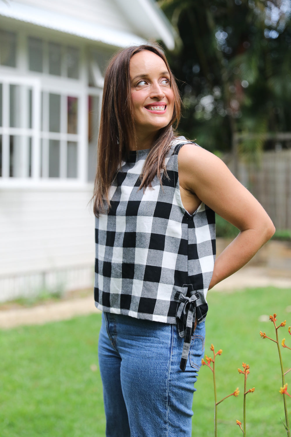 Everly Staple Top - Black