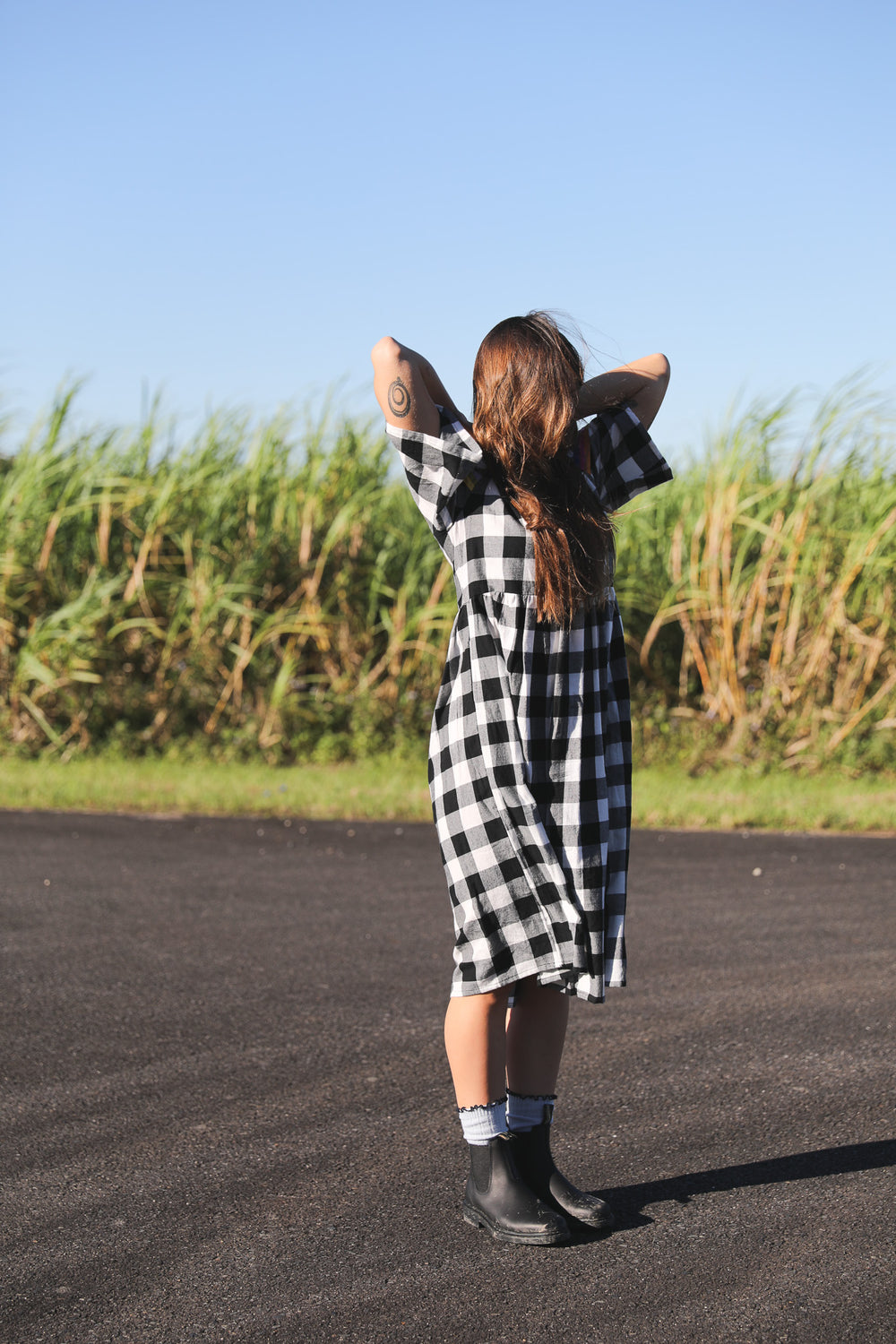 Everly Midi Dress - Black