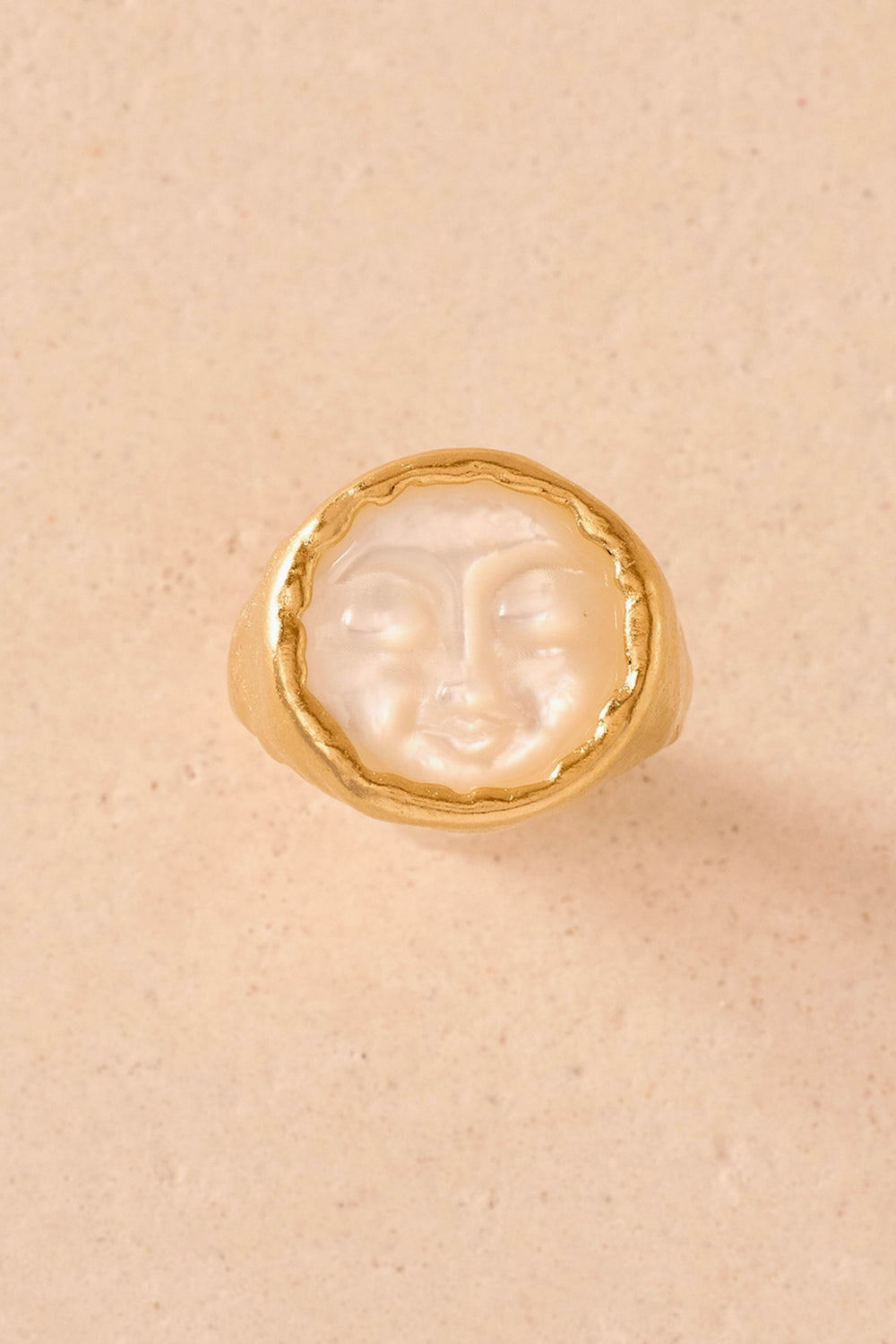 Hëna Ring