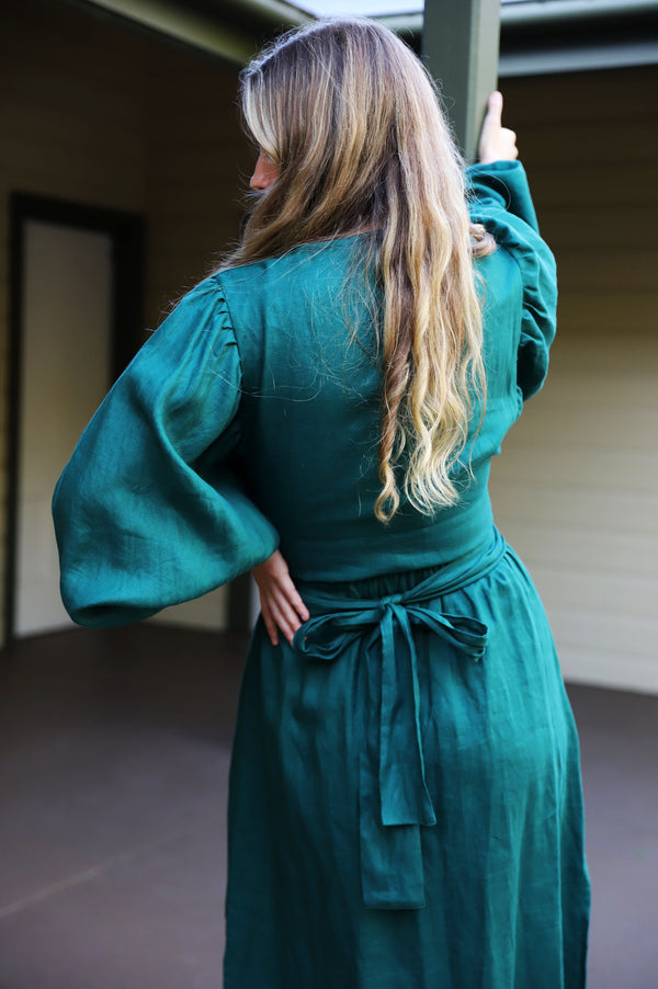 Always Linen Wrap Dress - Deep Green - Close Up