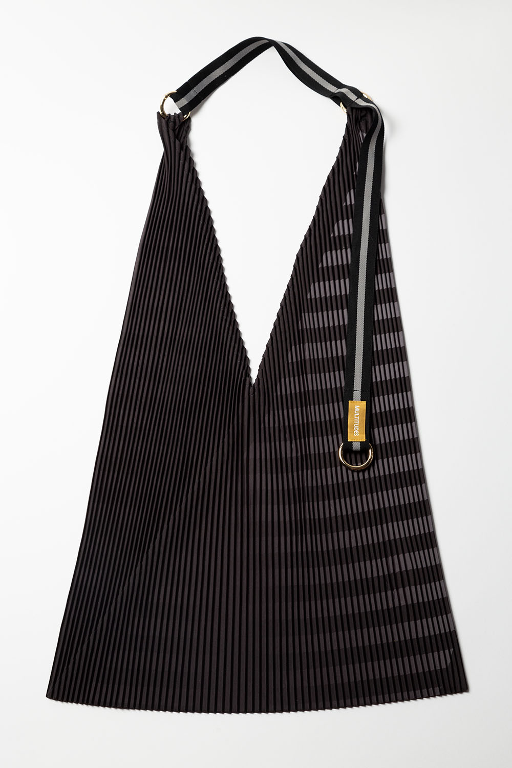 Pleated Y Bag - Claudia Black