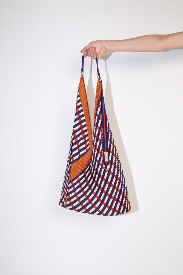 Pleated Y Bag - Sophia Terracotta - Close Up