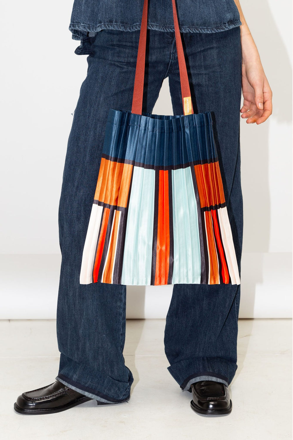 Pleated Multitudes Bag - Chia