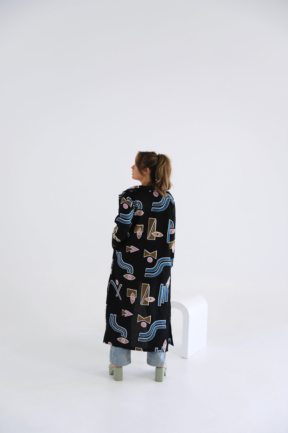 Temple Linen Duster - Black